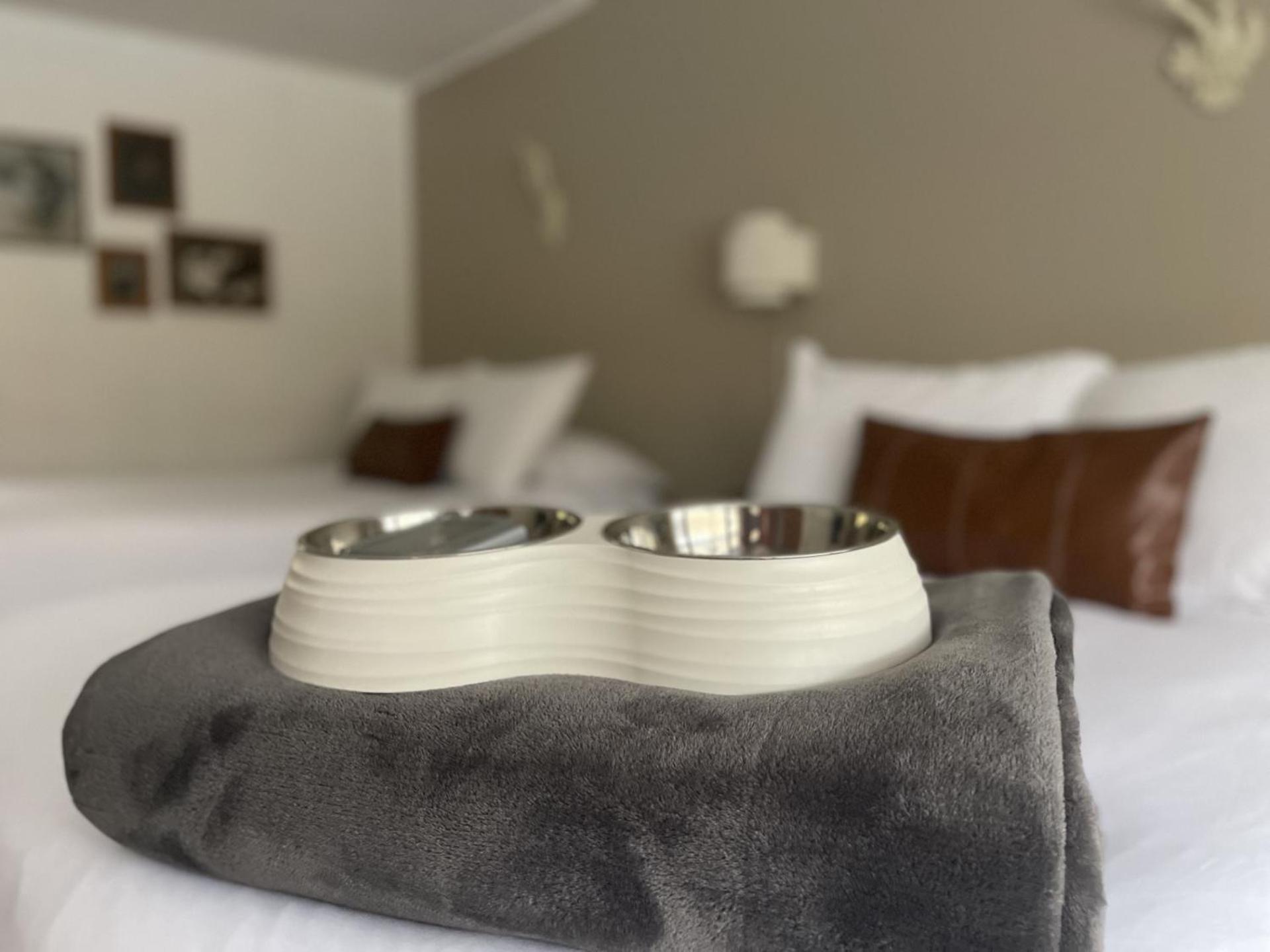 Berkshire Valley Inn North Hancock Екстер'єр фото